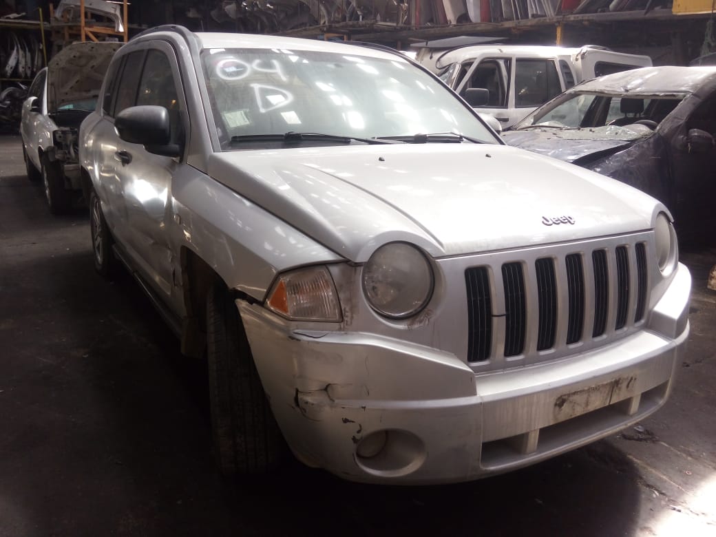  Jeep COMPASS 2009    EN DESARME